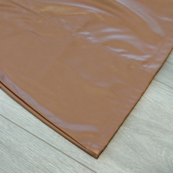 SHEIN Tan A-Line Mini Skirt for Casual Wear - Picture 3 of 8